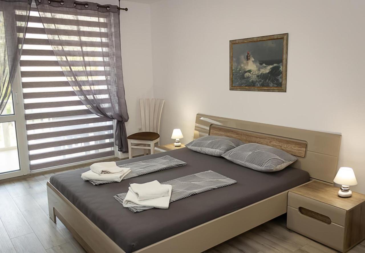 Apartment Lilia Καβάρνα Εξωτερικό φωτογραφία