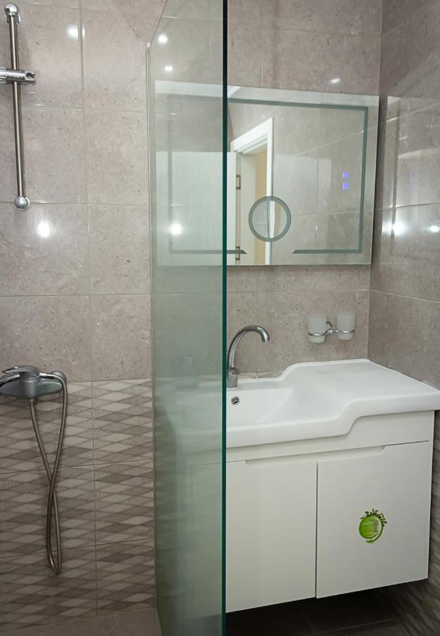 Apartment Lilia Καβάρνα Εξωτερικό φωτογραφία